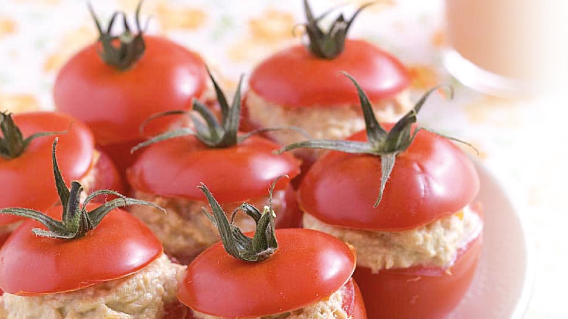 Healthy et gourmet: Tomates farcies au thon  et à la ricotta