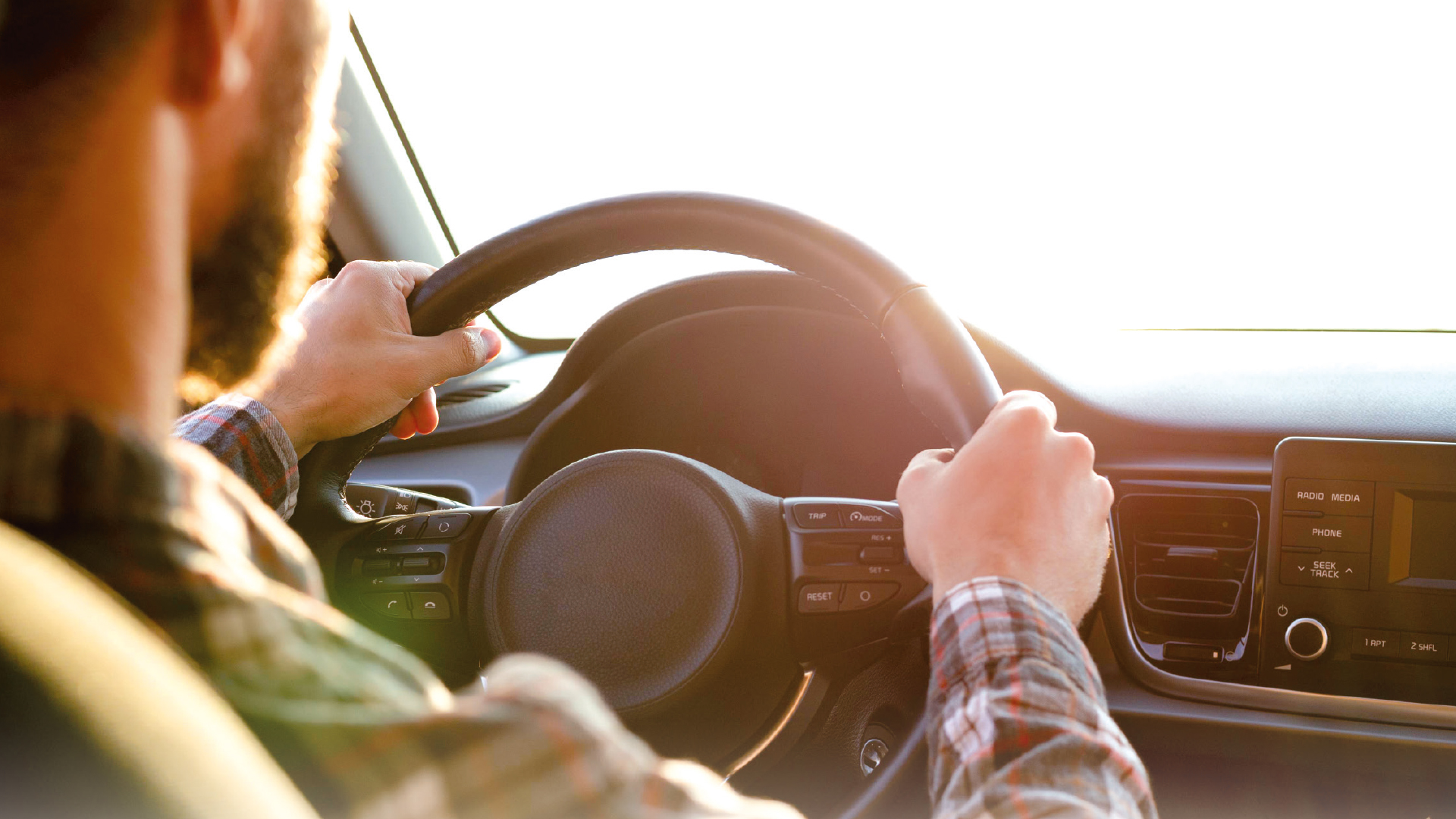Prudence et vigilance au volant: Des gestes simples qui sauvent