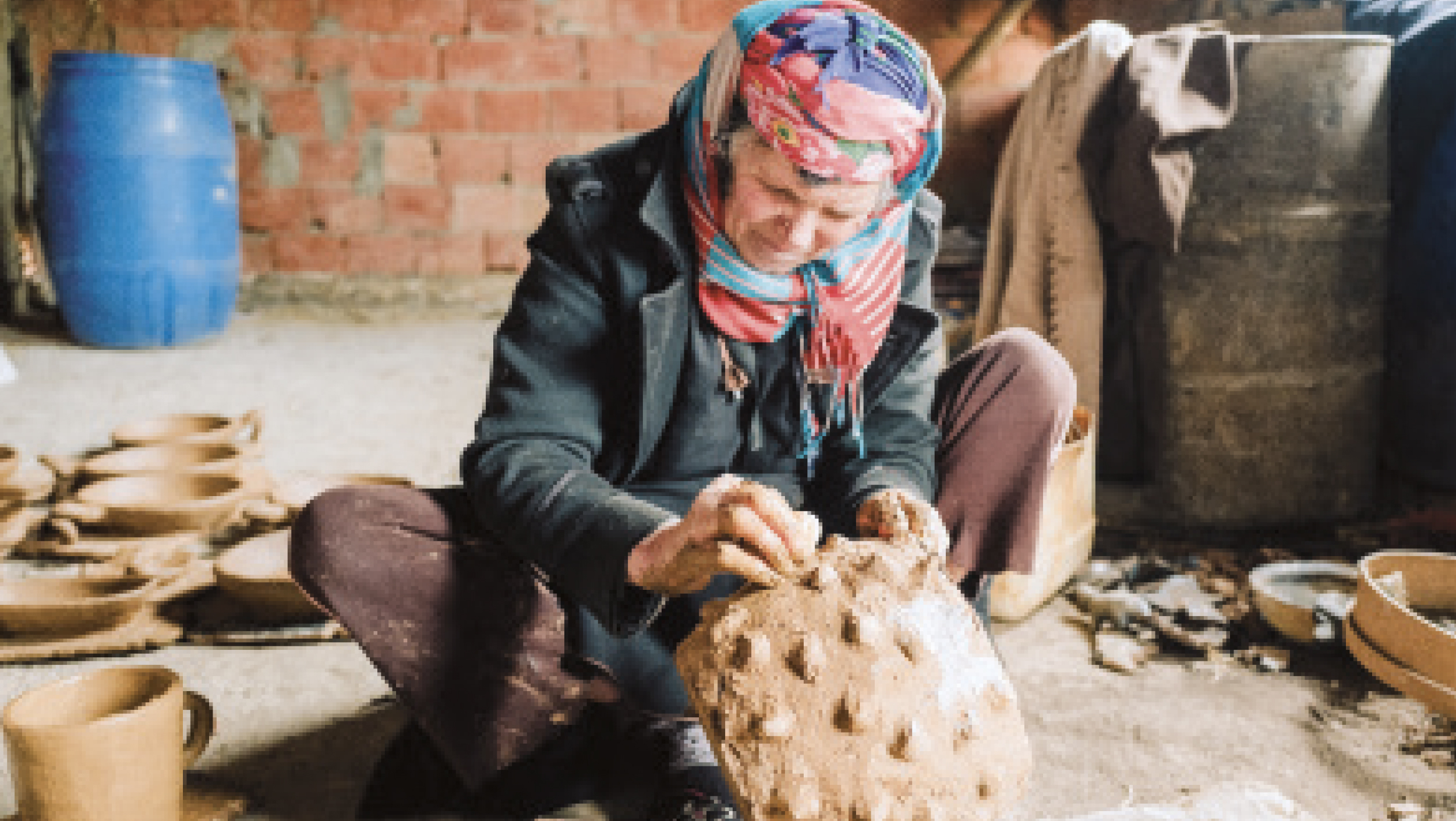 SEJNANE: des femmes artisanes gardiennes  d’un savoir-faire ancestral