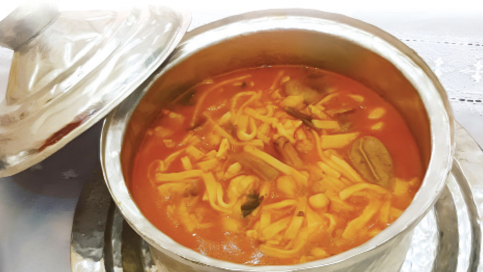 Mdabcha : le plat mijoté qui réunit les saveurs de la Tunisie