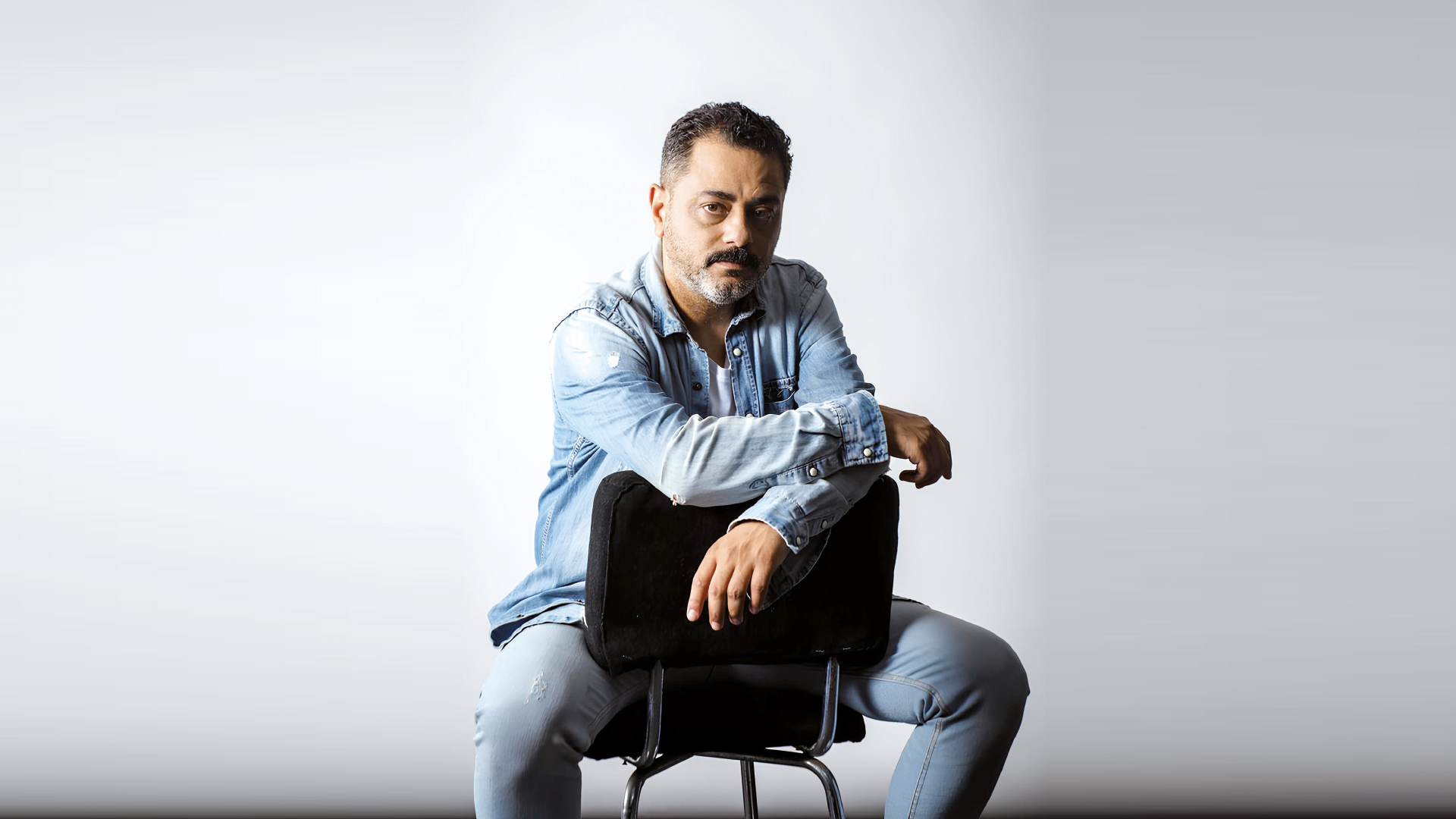 Saber Oueslati: «Parasol» reflète notre  mentalité et notre quotidien