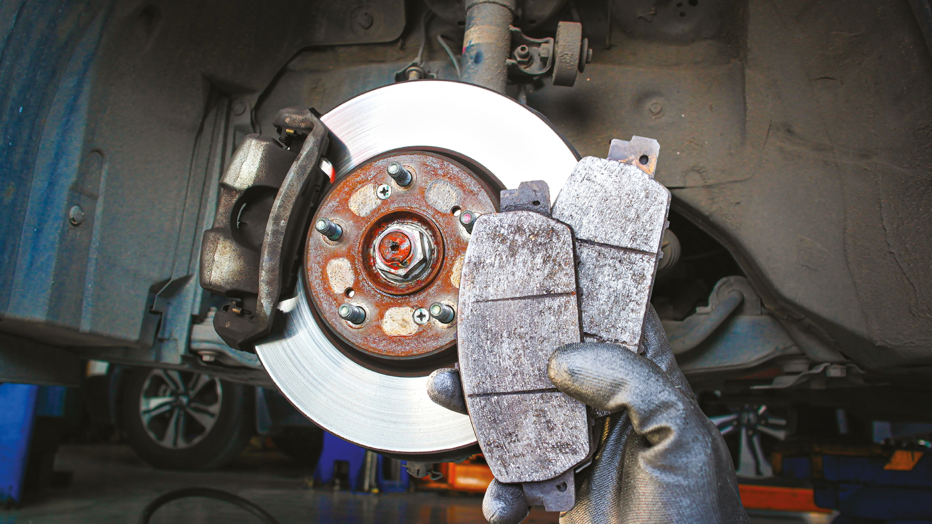Plaquettes de freins – l’entretien, geste vital trop souvent négligé: Un élément clé