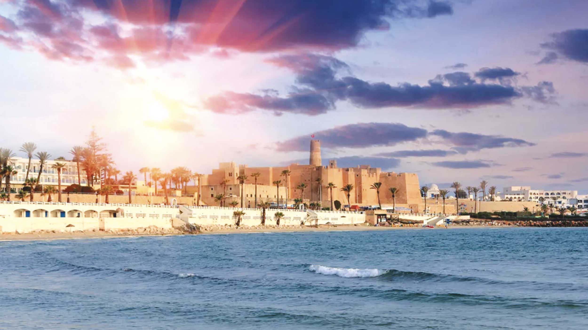 Monastir  Le plaisir d’une balade  entre médina et mer